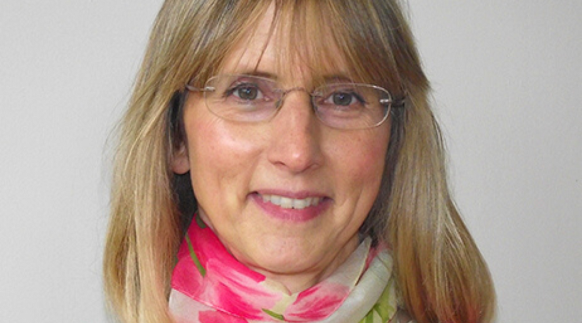 Guest Blog from Mid Life Nutritionist Penny Crowther: 6 ways to better skin in peri menopause